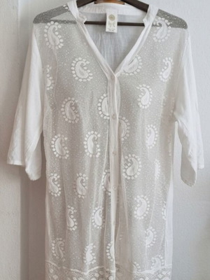 Kaftan made in India one size like new, white cotton, airy fabric