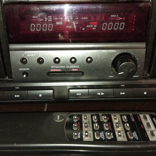 Aiwa AD-WX727 stereo cassette deck used with remote