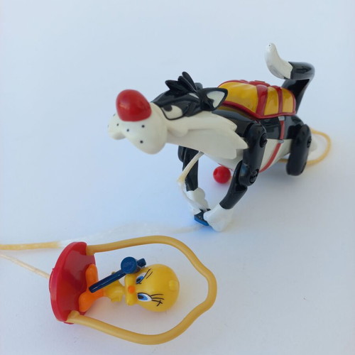 Vintage collectible Sylvester & Tweety toy like new, 2002