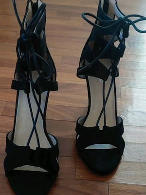 Black sandals new, size 40