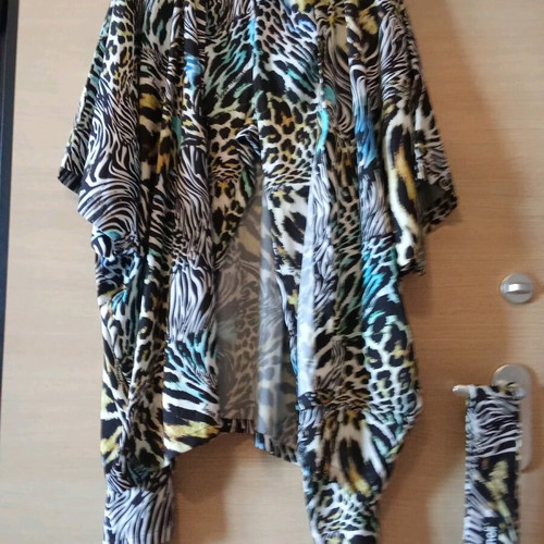 Women's kimono-pants set Inna Manoli like new, multicolor