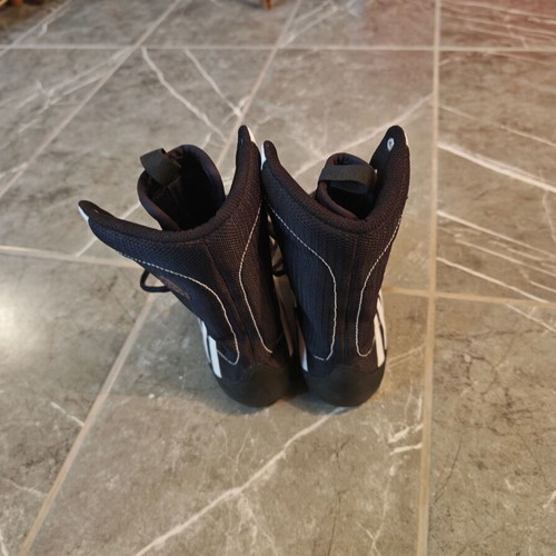 Adidas Tygun boxing shoes like new, size 42, black and white