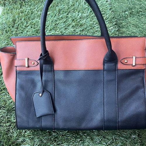 Justeab women's shoulder bag like new, natural leather, black and brown