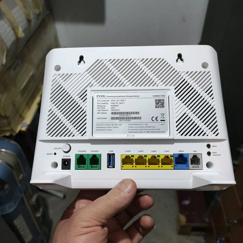 Zyxel modem like new with speed up to 200 Mbps