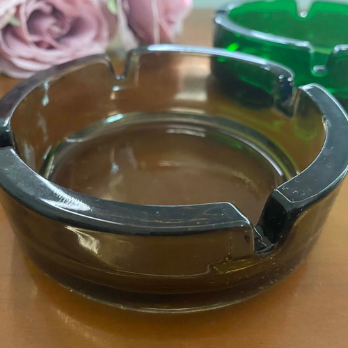 Arcoroc France ashtrays set of 2 vintage like new