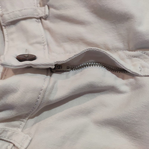 Zara white jeans like new with rips size S