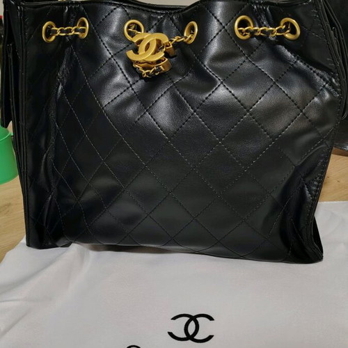 Chanel Caviar Shoulder Bag New Genuine Leather With Case