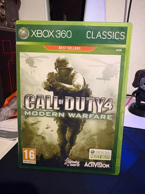 Call of Duty 4 Xbox 360 like new with box
