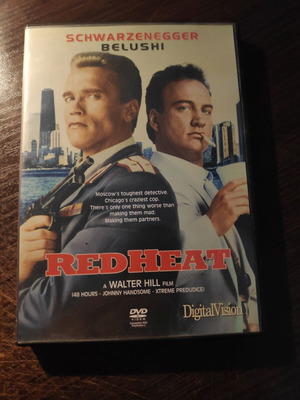 Red Heat DVD used, action movie with Arnold Schwarzenegger