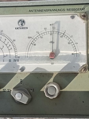 TV Antenna tester Kathrein portable 1981, museum rare piece, working