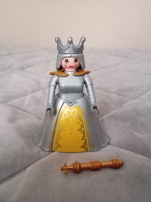 Playmobil Emperor and Queen figure like new