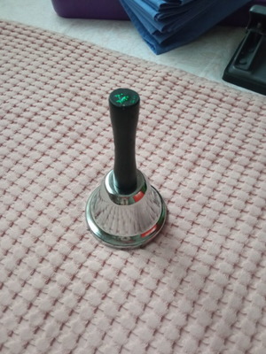 Metal bell like new