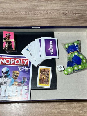 Monopoly Fortnite Hasbro ελληνική έκδοση σαν καινούργιο
