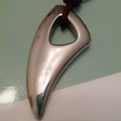 Wolf Tooth Pendant new, stainless steel