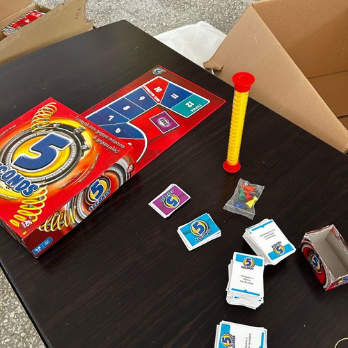 5 Seconds board game like new