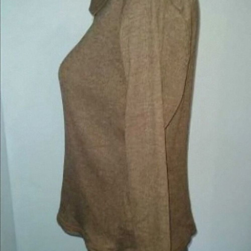 Pepper corn women's branded blouse with long sleeves and zipper like new