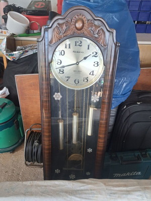 Wall clock like new with melody and wooden case height 1.34 m