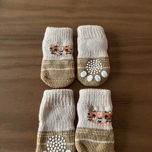 Anti-slip socks for pets size S like new