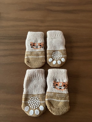 Anti-slip socks for pets size S like new