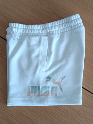 Puma Essentials+ unisex kids shorts size 9-10 years 140cm like new