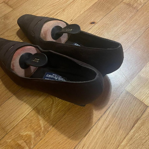 Vintage Russell & Bromley X Stuart Weitzman brown suede pumps used, size 38