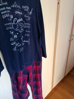 Oysho pajamas set used, blue top and checked pants size L