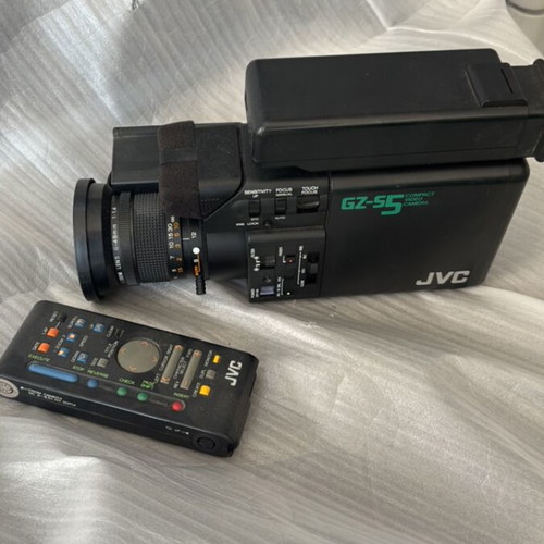 JVC GZ-55 Compact Video Camera used