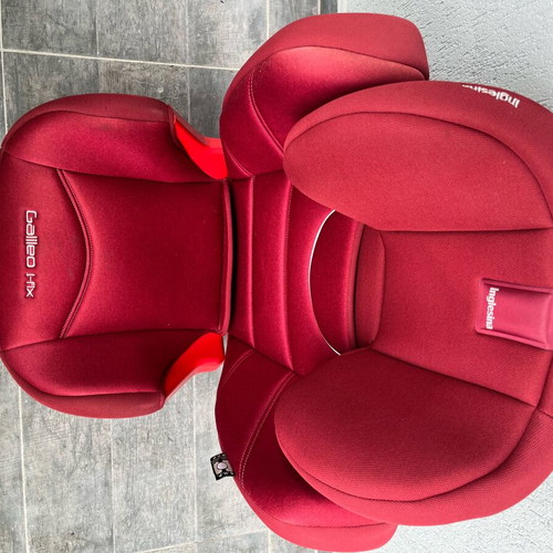 Inglesina Galileo I-Fix car seat used 15–36kg red-burgundy
