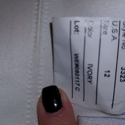 Ivory wedding dress with small train like new