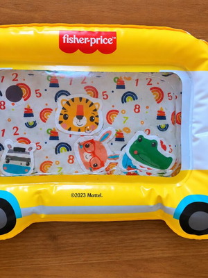 Fisher-Price βρεφικό γυμναστήριο tummy time σε σχέδιο σχολικού λεωφορείου