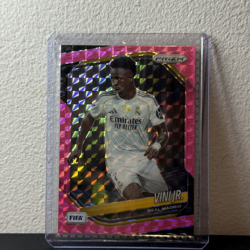 Vinicius Junior Pink Mosaic Panini Prizm 2025/26 card new