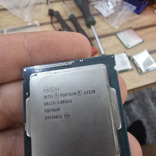 Intel Pentium G3220 LGA1150 processor