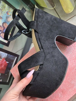 High Heeled Black Suede Platform Shoes size 41 like new
