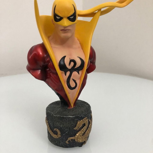 Iron Fist Red Variant Resin Bowen Bust new, Marvel Limited Edition
