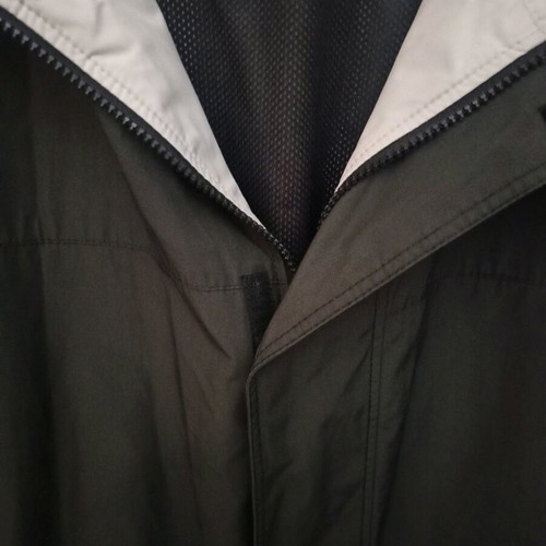 Men's spring windbreaker jacket like new, size L-XL, black and gray