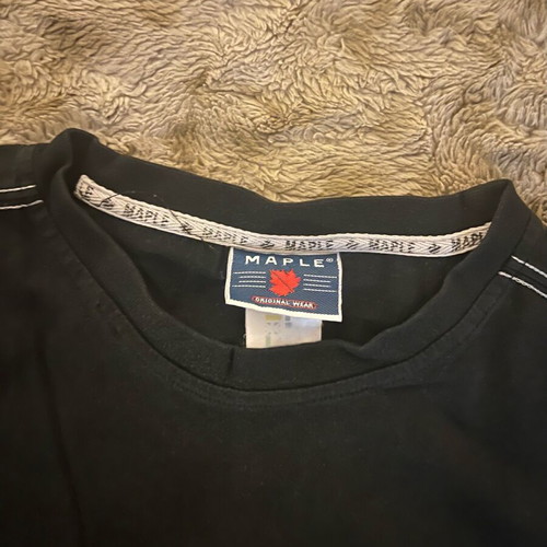 Men's black t-shirt size L like new
