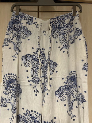 Linen pants with pattern like new, size L