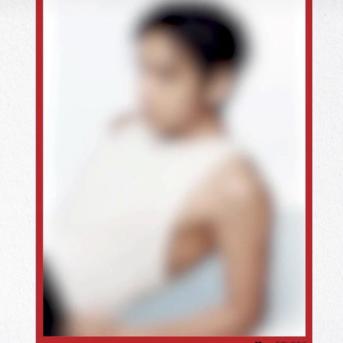 Mini photo album K-pop singer V from Tirtir new