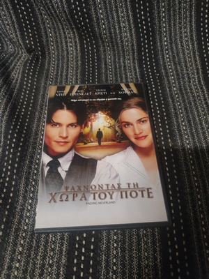 Finding Neverland movie DVD with Johnny Depp and Kate Winslet