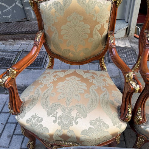 Rosewood sofa set like new