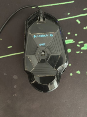 Logitech G402 gaming mouse like new