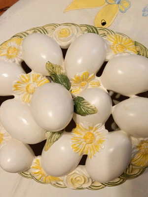 Nova Deruta ceramic table bowl new with perforated lid