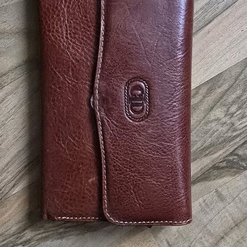 Women's leather wallet CID like new, brown