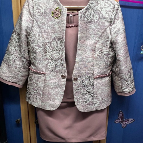 Official set jacket skirt top Vintage Feather like new, size 42, dusty pink