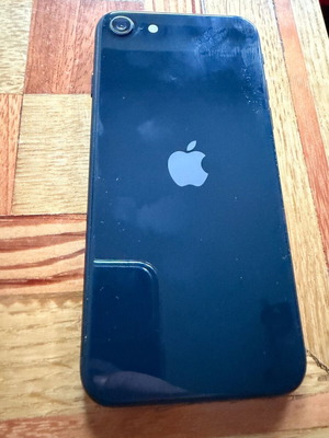 iPhone SE 5G τρίτης γενιάς 2022 64GB μεταχειρισμένο με καινούρια μπαταρία