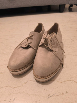 Oxford leather shoes used, beige, size 40