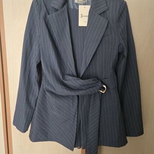 Striped suit with belt, new, blue