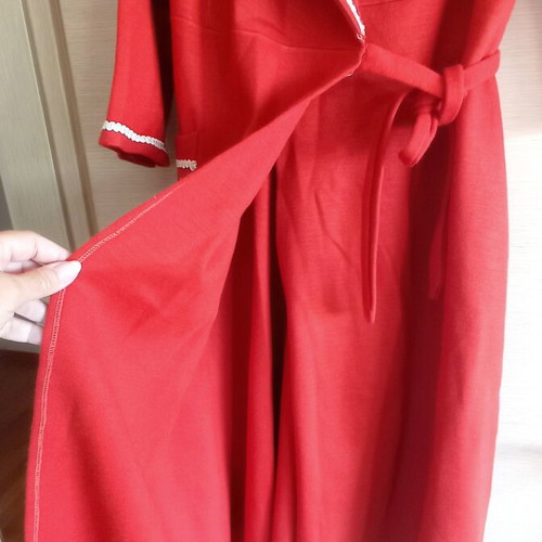 Winter robe used, brick red, size M/L