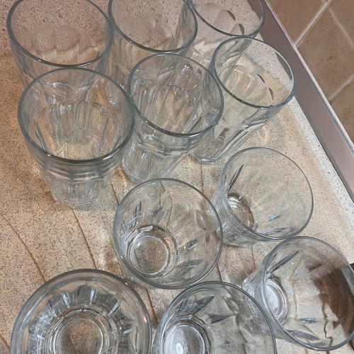 Water Glasses set like new, 6 large and 5 small