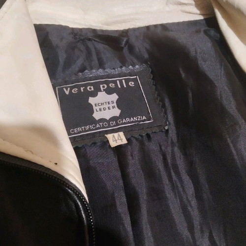 Vintage leather coat used, size L, black with zipper